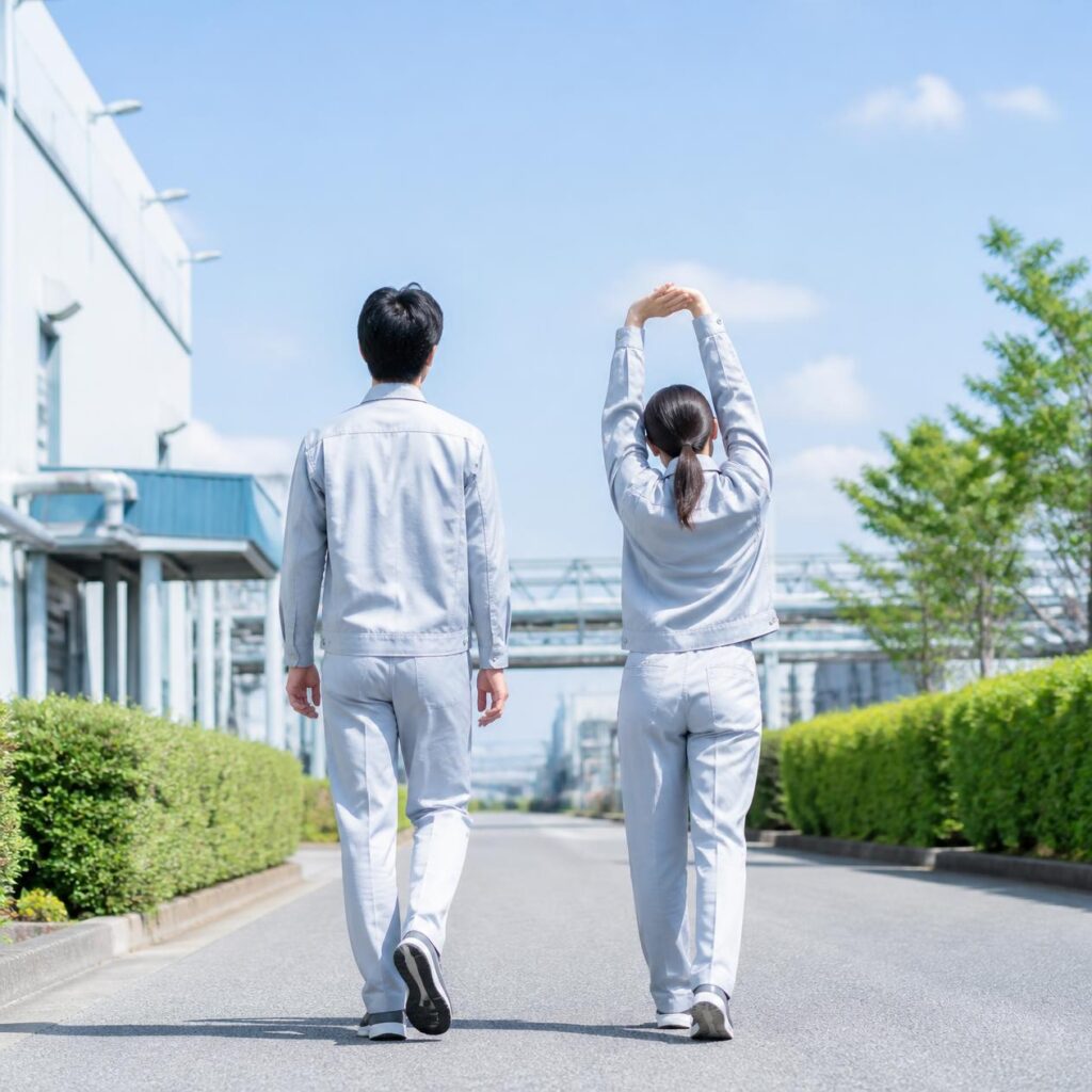 前向きに次の一歩を踏み出す姿